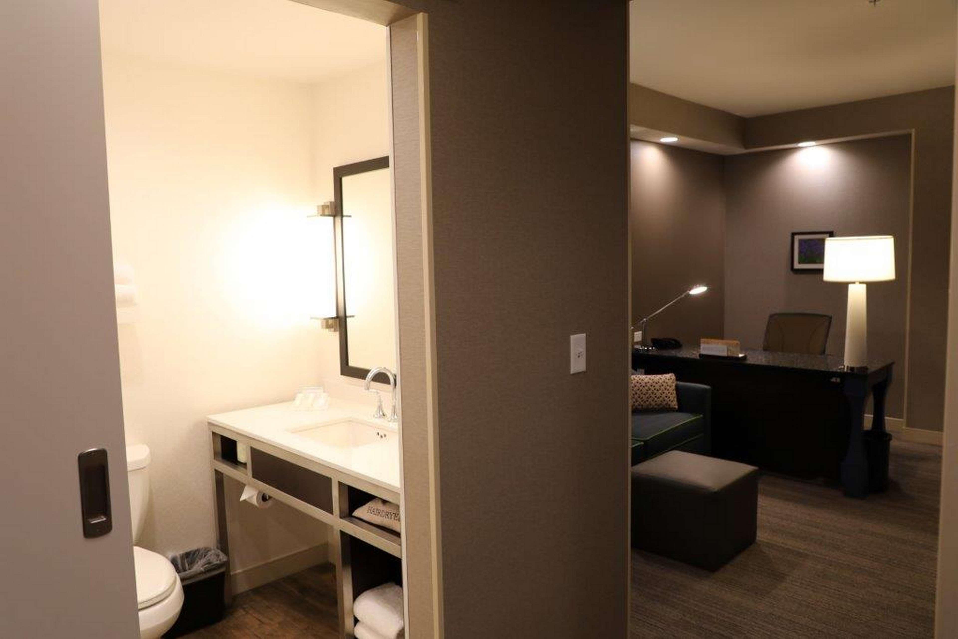 Hilton Garden Inn Austin Airport Buitenkant foto