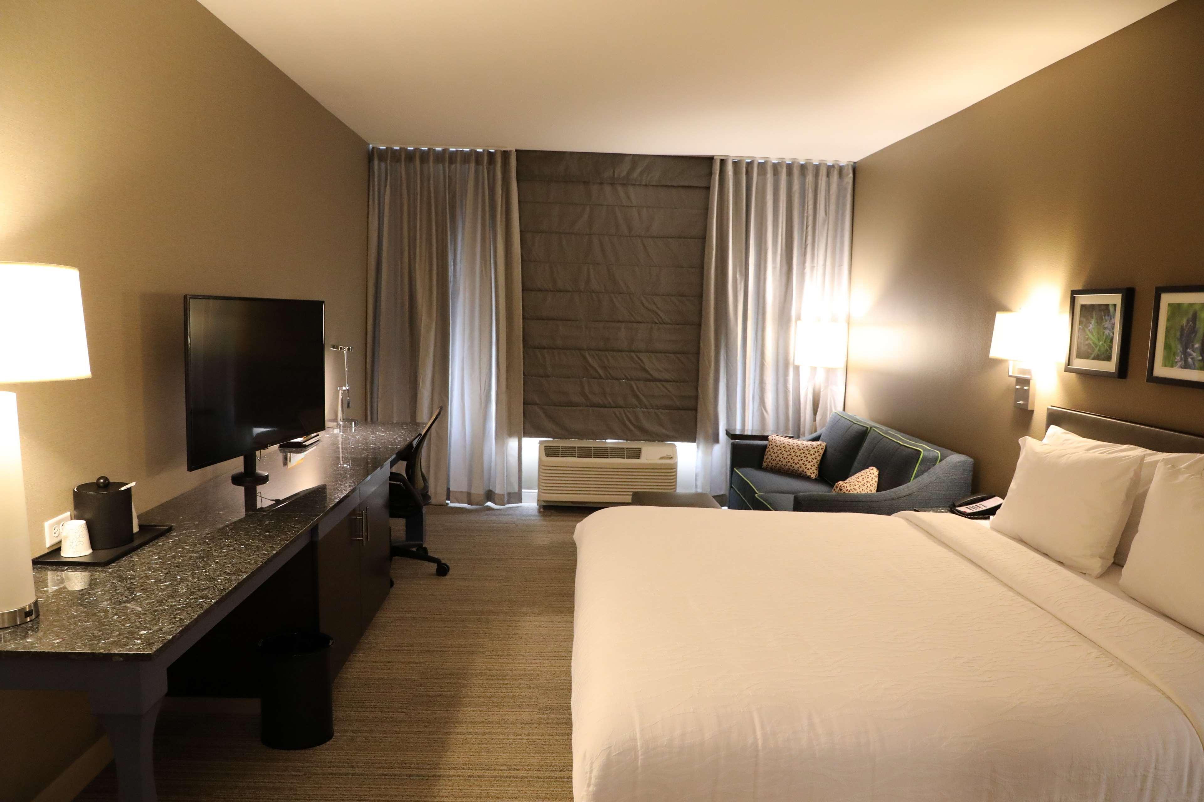 Hilton Garden Inn Austin Airport Buitenkant foto