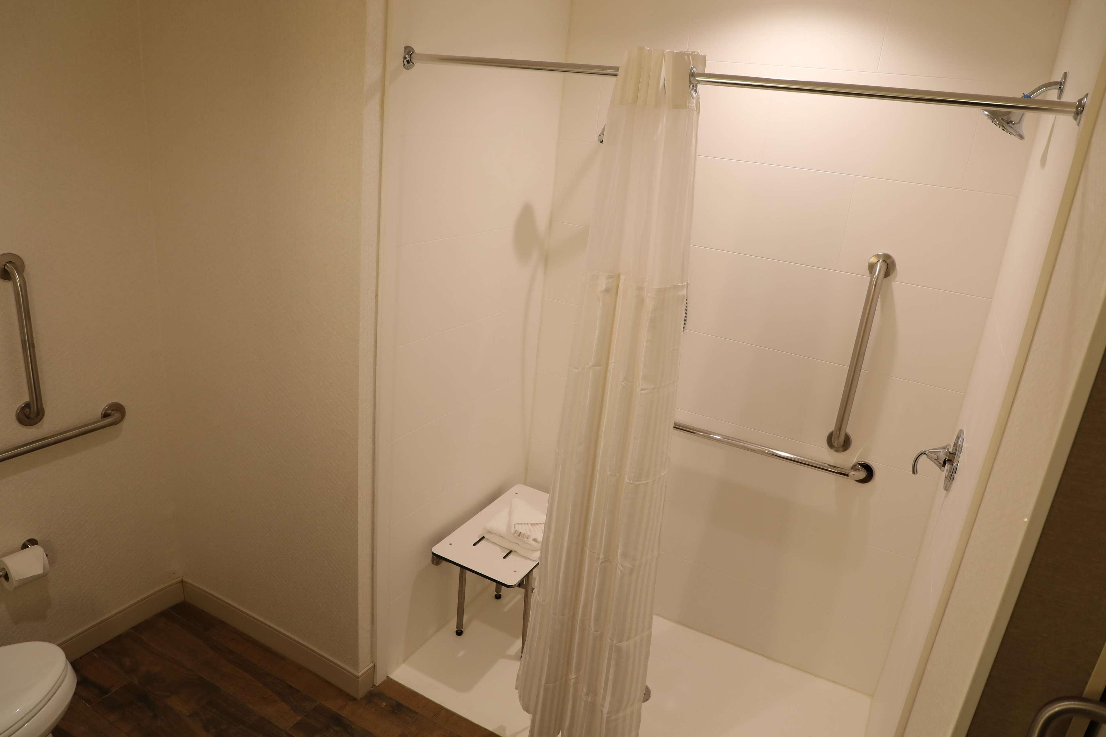 Hilton Garden Inn Austin Airport Buitenkant foto