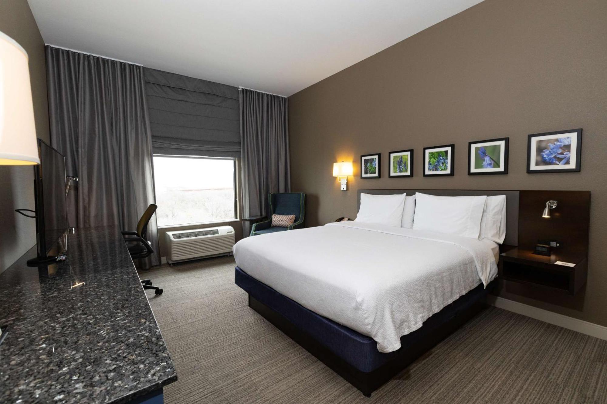 Hilton Garden Inn Austin Airport Buitenkant foto